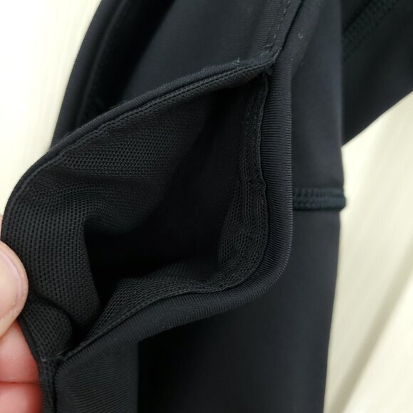 Athleta Ultimate 3" Shorts High Rise Fitted Mini Length M Black - Picture 8 of 16